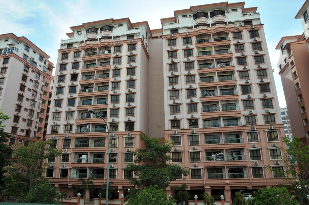Api-Api Guesthouse كوتا كينابالو المظهر الخارجي الصورة